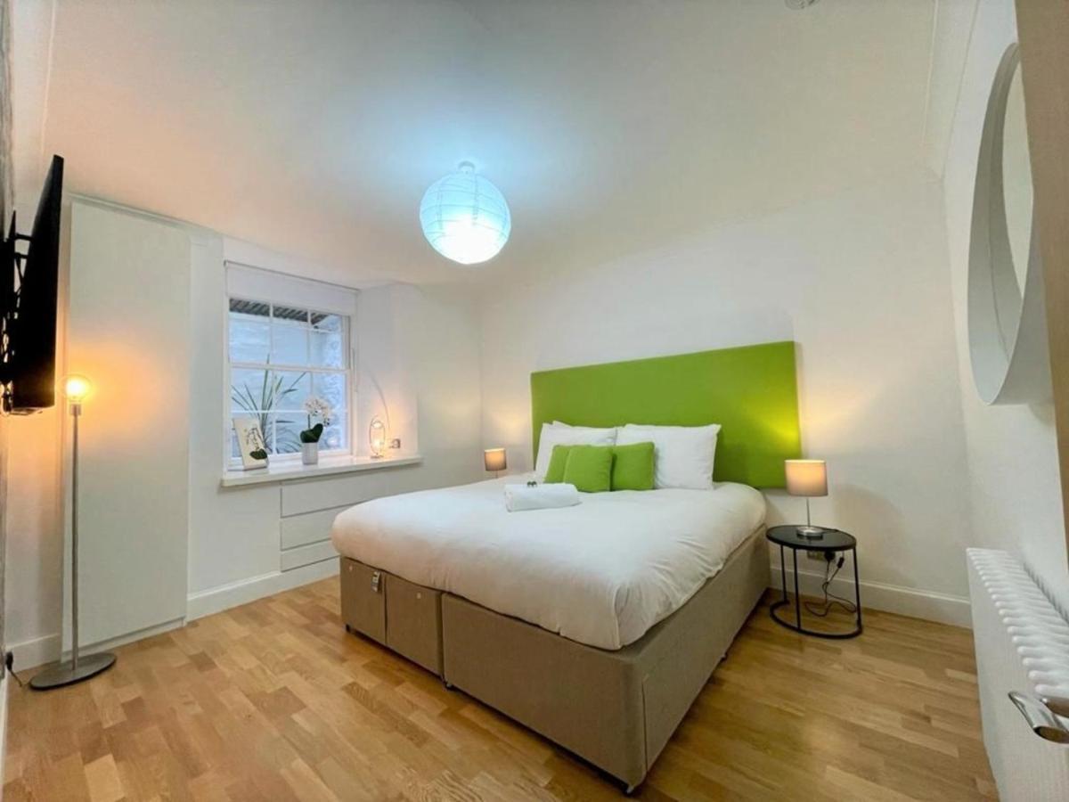 Апартаменты Elite 3 Bed New Town With Private Walled Garden Эдинбург